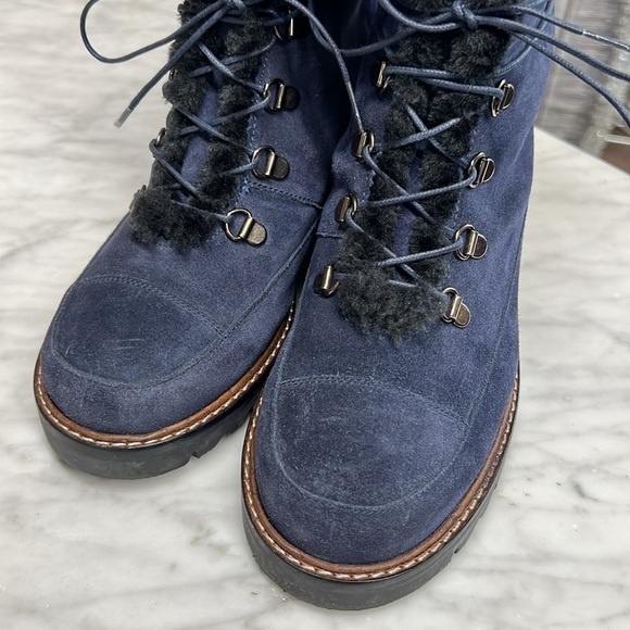 Stuart Weitzman Lug Sole Faux Fur Navy Suede Lace Up Boots Size 7.5 M - Picture 11 of 13